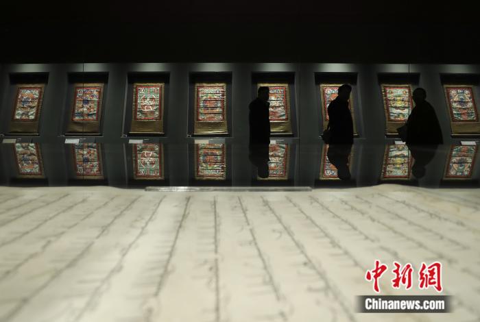点击进入下一页